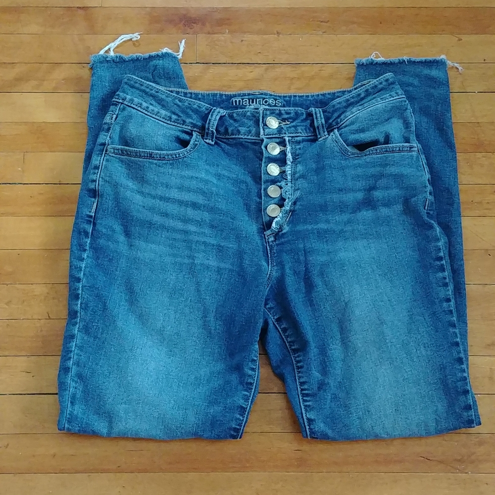Maurices jeans